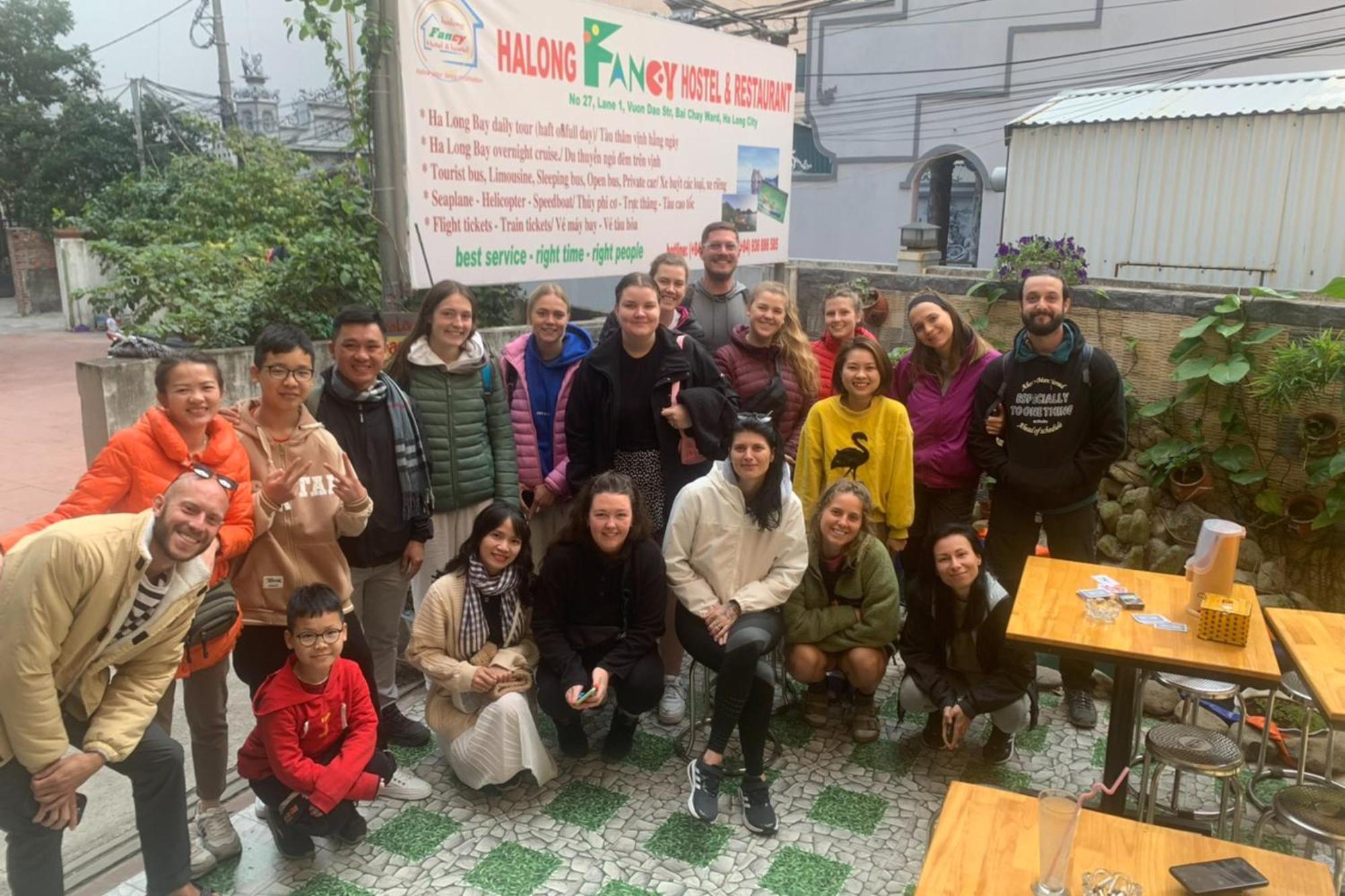 Ha Long Fancy Hostel With Vegetarian And Vegan Restaurant 외부 사진