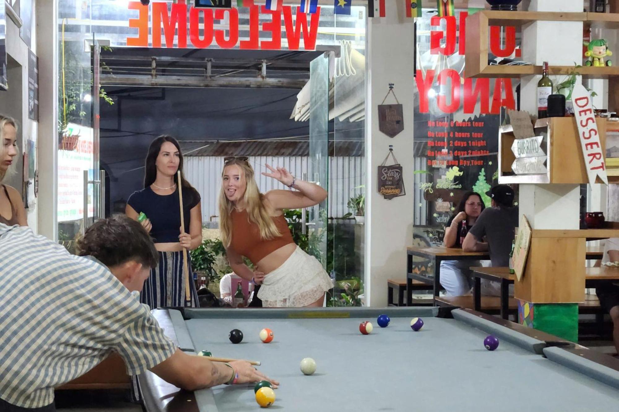 Ha Long Fancy Hostel With Vegetarian And Vegan Restaurant 외부 사진